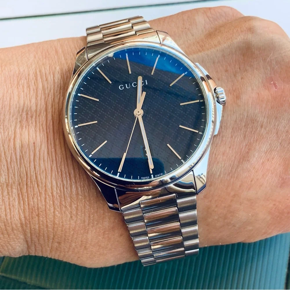 Beautiful GUCCI men’s dress watch💥💥💥